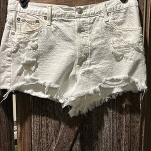 Aeropostale White Distressed Women Shorts